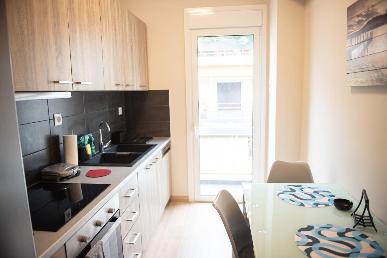 Apartment Spacious Renovated Flat 10min To Metro Station