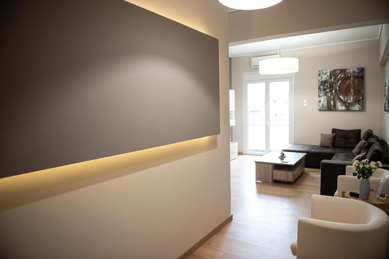 Spacious Renovated Flat 10min To Metro Station Apartment