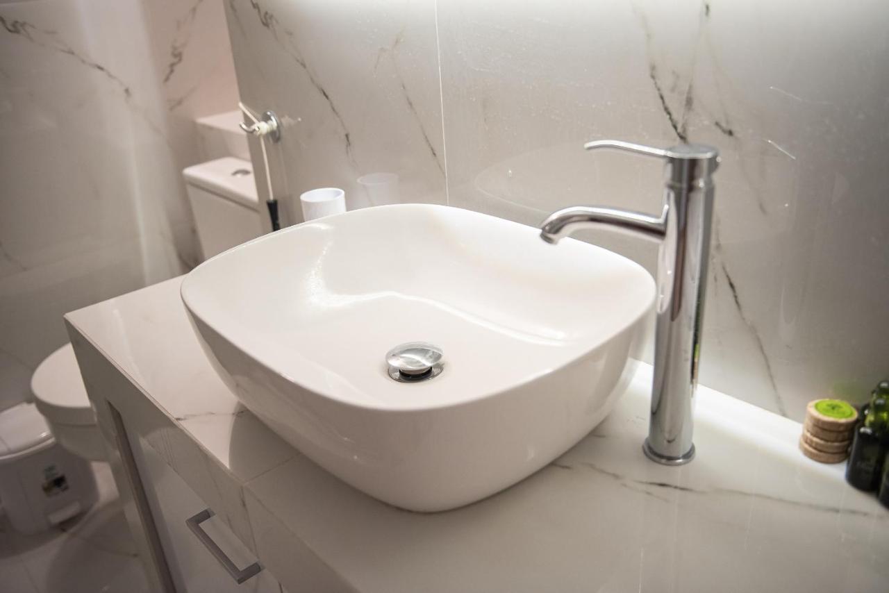 Appartement Spacious Renovated Flat 10min To Metro Station Athene